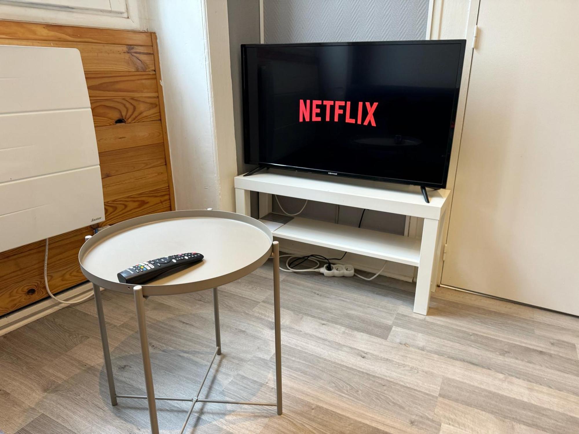 010 Chic & Cosy F1 29M2 Hypercentre Wifi Smart Tv Netflix Daire Saint-Etienne  Dış mekan fotoğraf